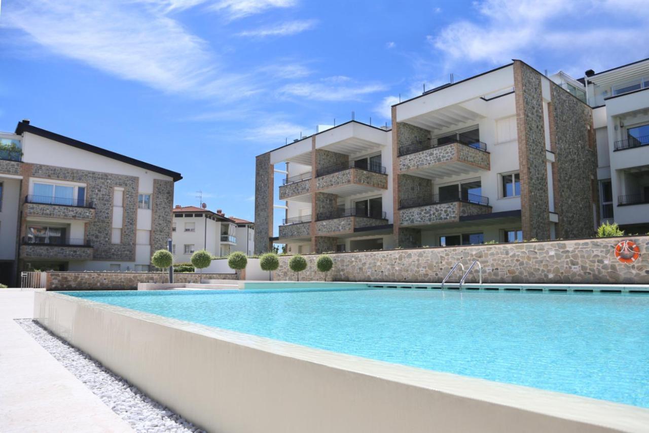 Warda A6 Apartment Desenzano del Garda Ngoại thất bức ảnh